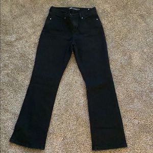 Black Levi’s Slim Bootcut 512 Jeans